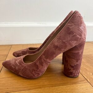 Pour La Victoire (Anthropologie) Floral Velvet Pumps - Mauve
